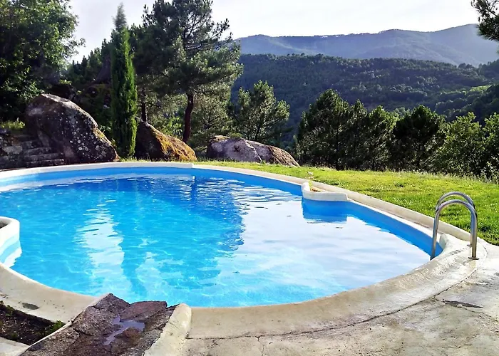 בית נופש El Hogar De Gredos